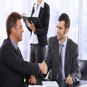 职场人际交往？这4件事不要做，不然身边的朋友会远离你